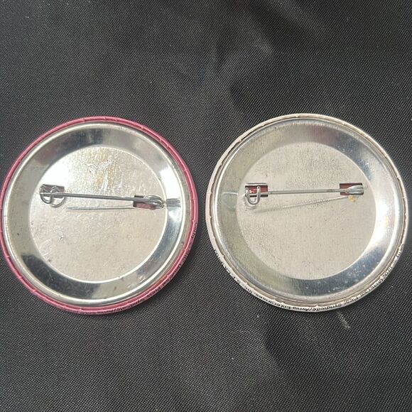 Set of 2 vintage Cathy Cartoon Buttons- Pink and White GVC - Picture 4 of 5